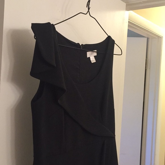 Loft Chic Little Black Dress - Picture 4 of 6